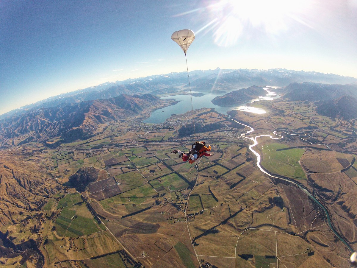 Skydiving in Wanaka Experience: My First Ever Skydive in NZ! | scenic view skydiving wanaka Scenic view skydiving, Wanaka New Zealand