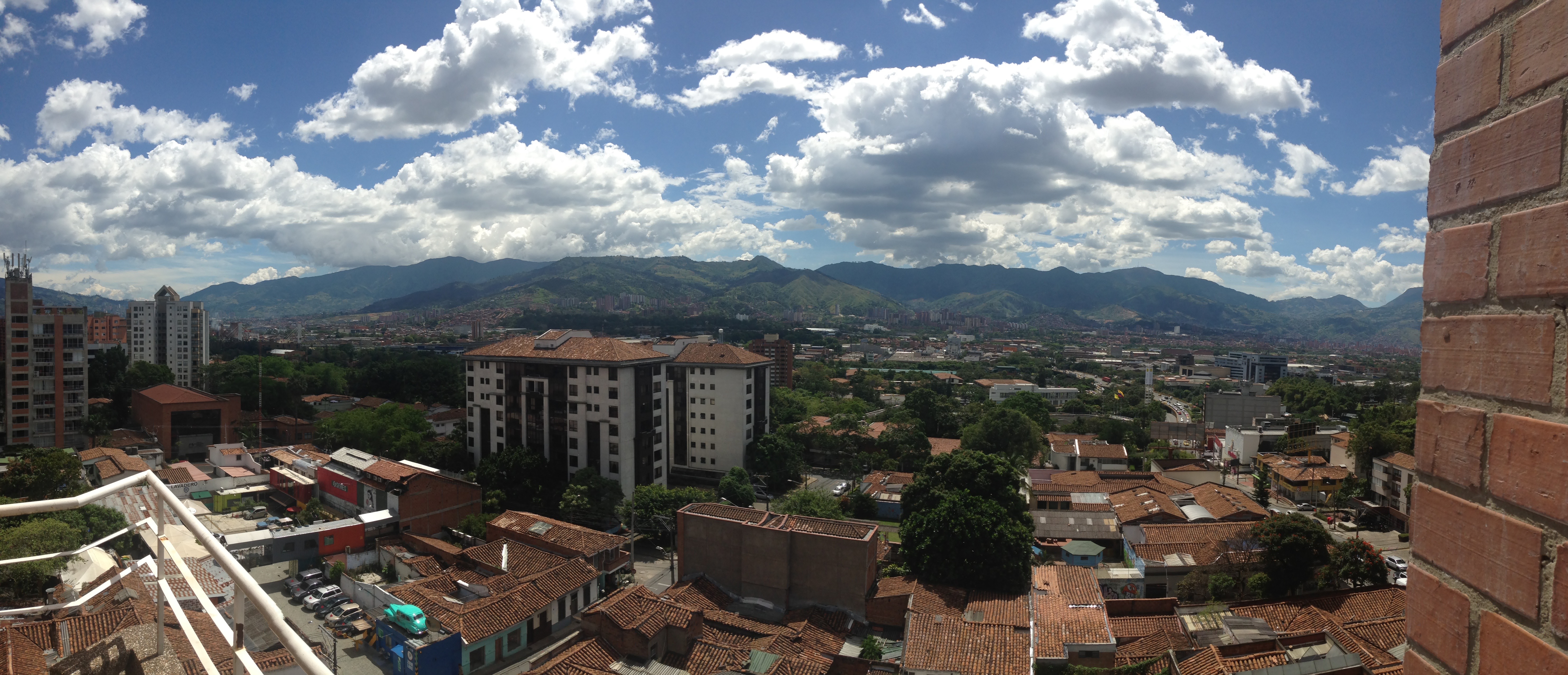 Where To Stay in Medellin: 7 Best Neighbourhoods!