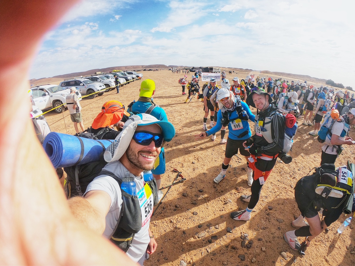 Marathon Des Sables Review: 6 Marathon/6 Days in The Sahara! | Go pro shot Marathon des Sables Starting Marathon des Sables