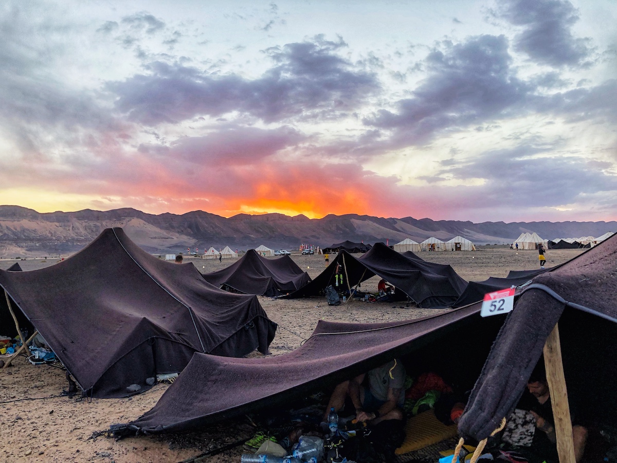 Marathon Des Sables Review: 6 Marathon/6 Days in The Sahara! | Sahara Desert at night Camping during Marathon des Sables