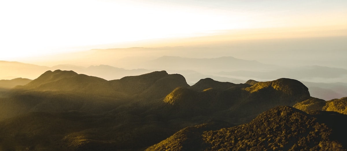 2 Weeks in Sri Lanka Itinerary For First-Timers | Adams Peak Sri Lanka Adam's Peak, Sri Lanka