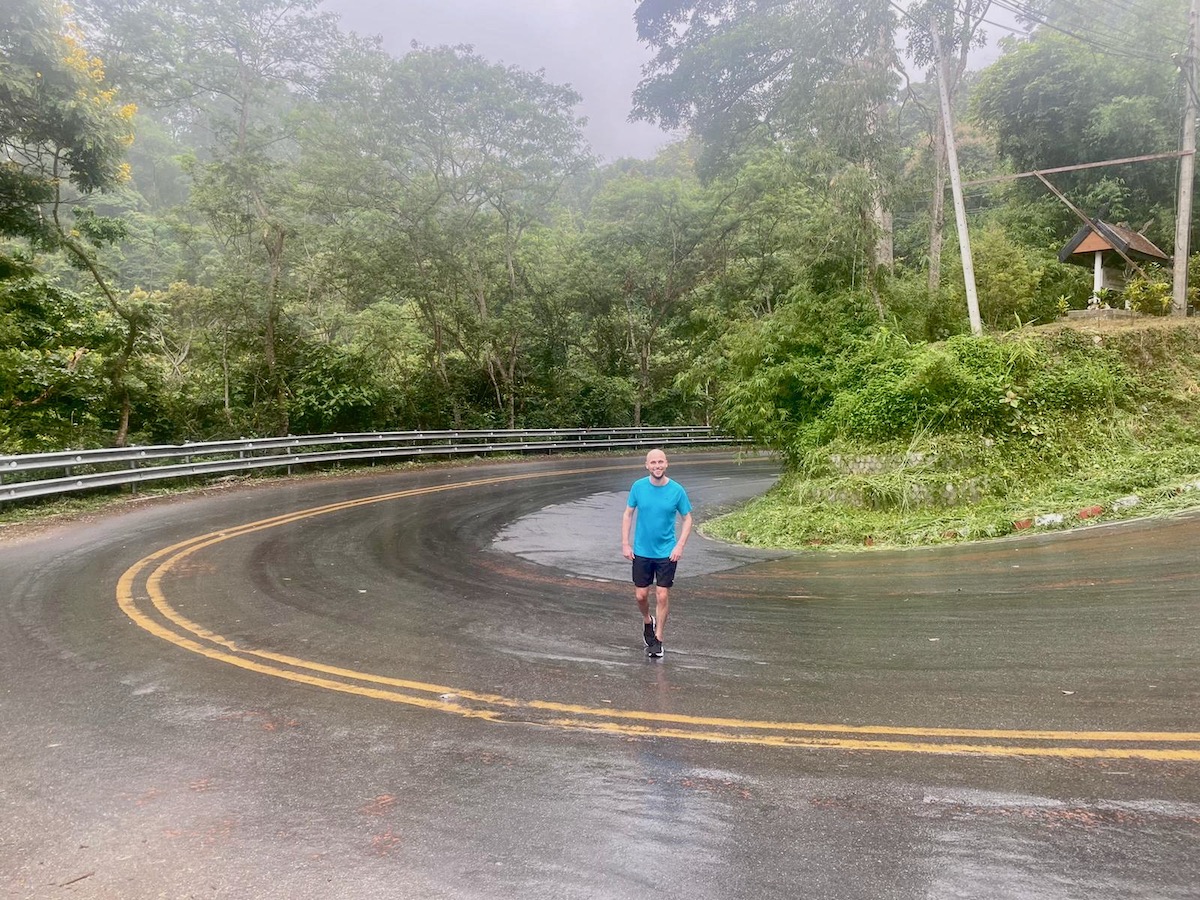 Loom Footwear Review: Versatile, Waterproof Trainers? | running in loom footwear Loom Footwear Review: Versatile, Waterproof Trainers?