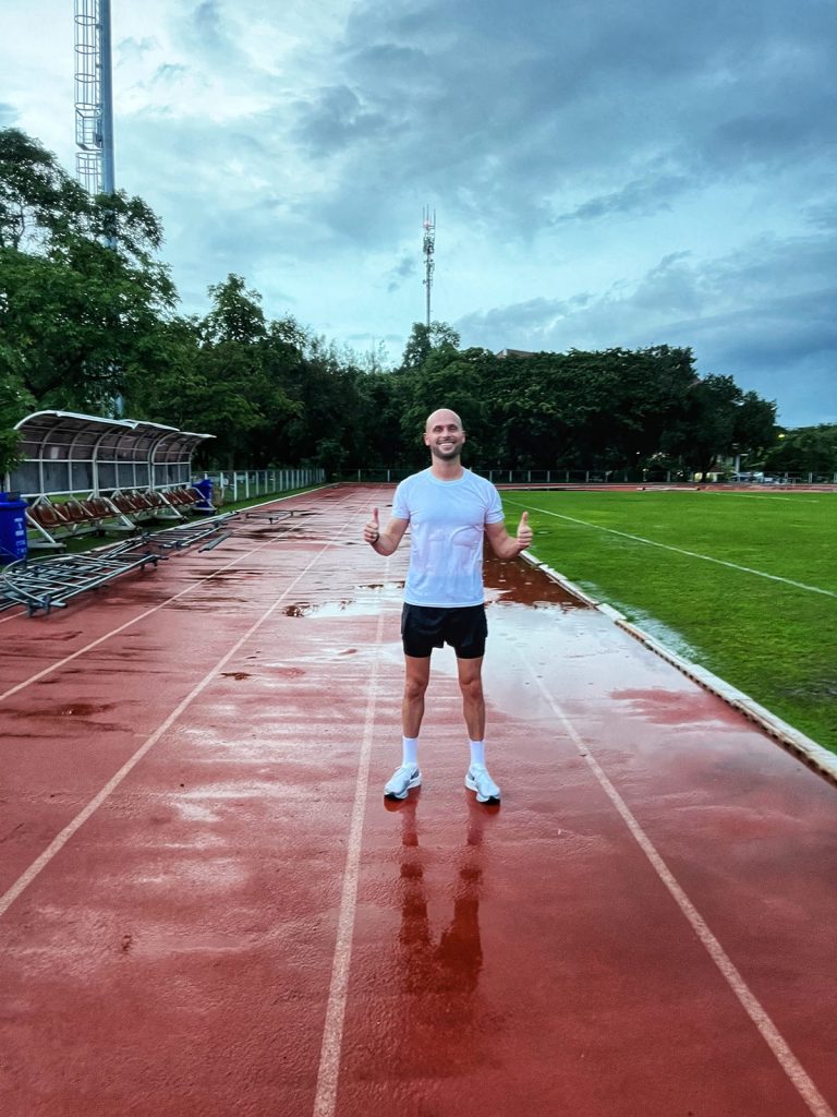 FAQs | Anthony Middleton runner Anthony Middleton runner