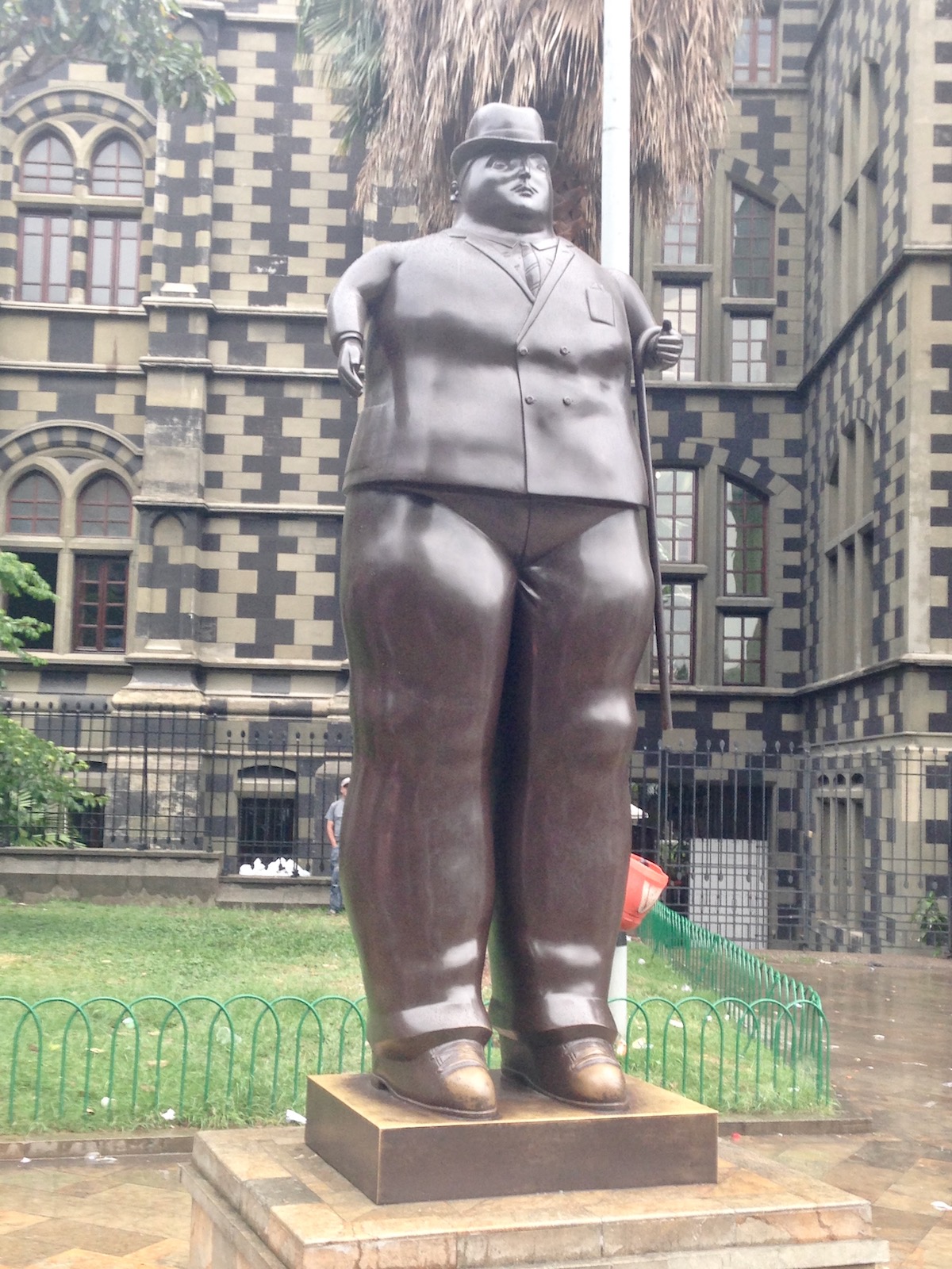 Expat's Guide To The Top Things To Do in Medellin, Colombia | Botero statue Medellin Colombia A statue of a chubby man in a bowler hat