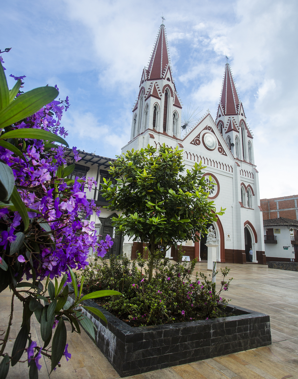 13 Brilliant Weekend & Day Trips From Medellin | La Ceja Colombia Minor Basilica of Our Lady of Carmen, Colombian Church of Catholic worship