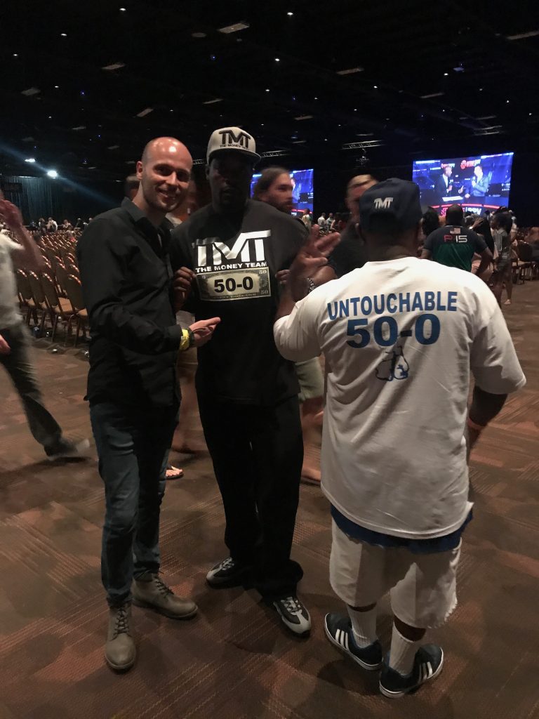 What To Do When Your ESTA is Rejected (USA Visa Waiver) | MGM Vegas A man poses with 2 Floyd Mayweather fans at the MGM Arena in Las Vegas