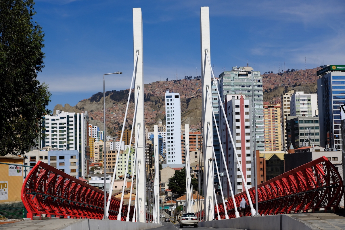 28 Best Things To Do in La Paz, Bolivia & Surrounding Areas | Sopocachi A bridge overlooks the busy neighbourhood of Sopocachi in La Paz, Bolivia.
