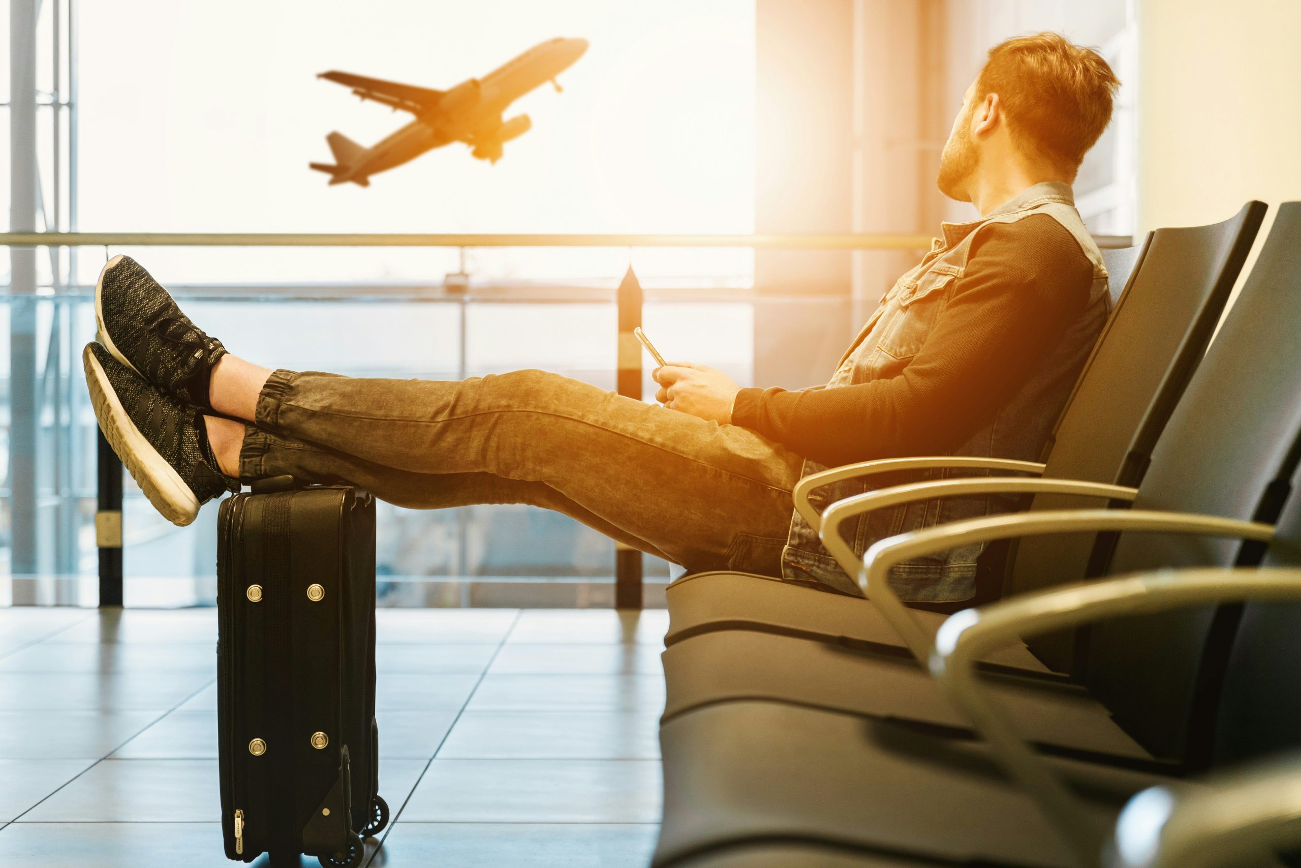 How to Make the Most of Your Downtime on Long-Haul Flights and Layovers | jeshoots com mSESwdMZr A unsplash scaled 1 How to Make the Most of Your Downtime on Long-Haul Flights and Layovers