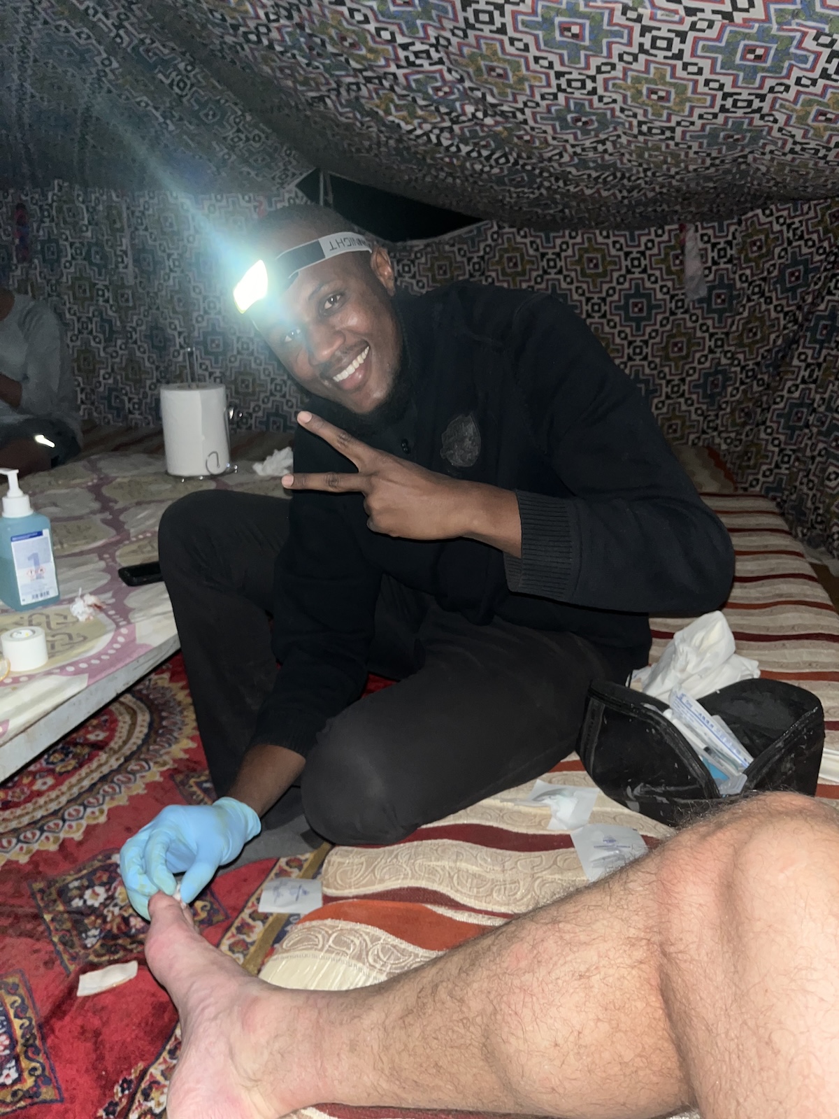 Running a 160km Ultramarathon in the Mauritanian Sahara Desert | medical staff eye of sahara race medical staff eye of sahara race