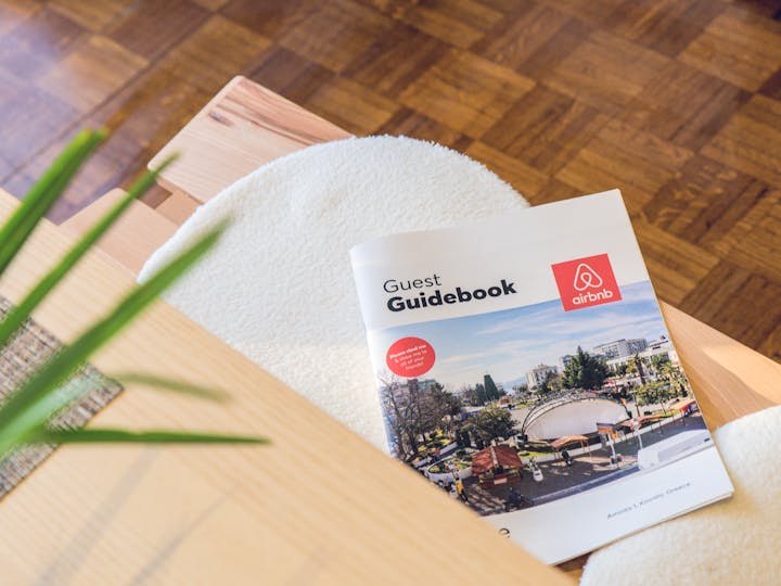 Airbnb Management in Colorado Springs | pexels john tekeridis 21837 1428347 Airbnb Management in Colorado Springs