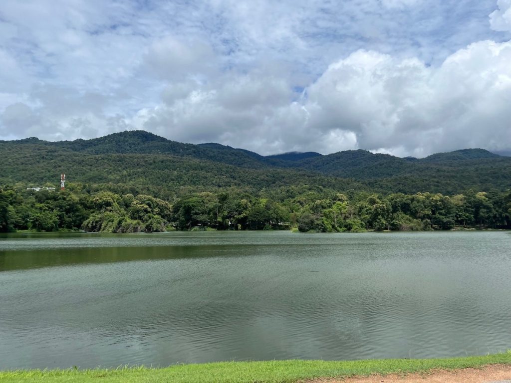 I Went Running 5K Every Day For 30 Days: Insights & Outcomes | running 5k every day route Ang Kaew Reservoir is a perfect place to run a 5k every day